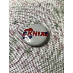 Vintage KNIX FM 102.5 Country Radio Station Phoenix, AZ. Button‎ Pin Back
